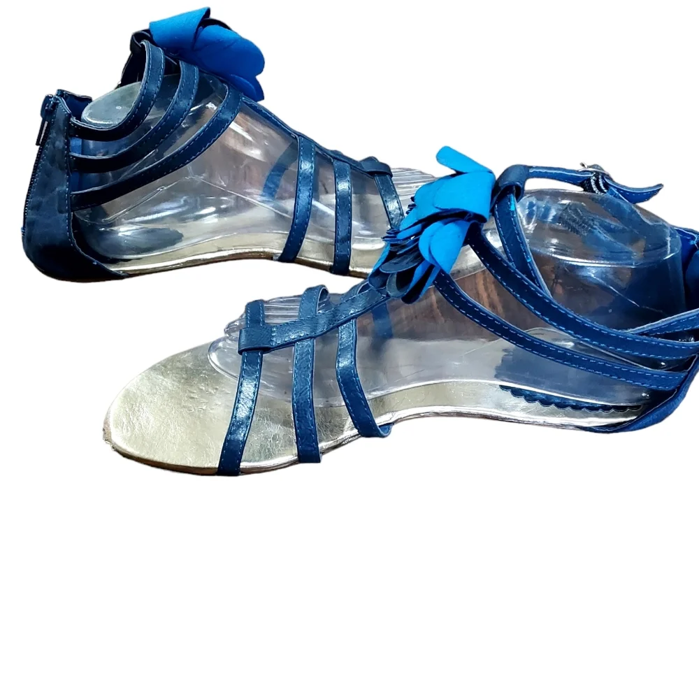 Sandals 11 Blue Flats Strappy Opentoe Zipup Floral. Flaw-scuff at toes(0…